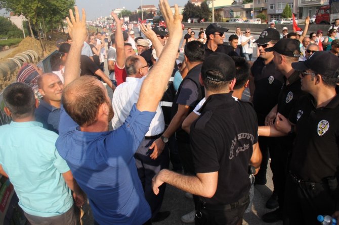 Adalet Yürüyüşü’ne Hdp’li Gruplar Da Katıldı