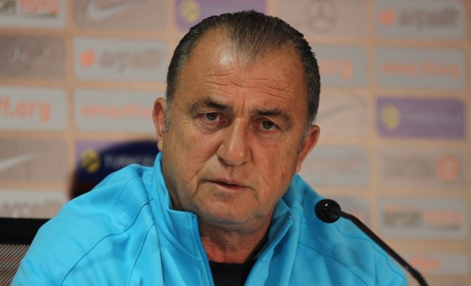Fatih Terim’den Hakan Çalhanoğlu’na Tam Destek