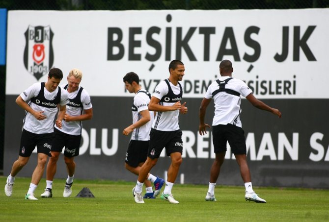 Beşiktaş Hazırlıklarını Sürdürüyor