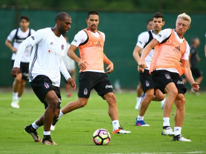 Beşiktaş’ta Hazırlıklar Devam Ediyor