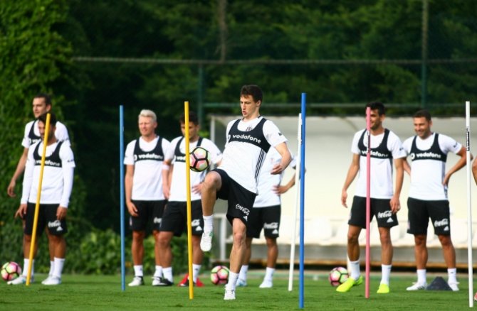 Beşiktaş’ta Hazırlıklar Devam Ediyor