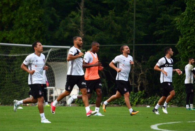 Beşiktaş’ta Hazırlıklar Devam Ediyor