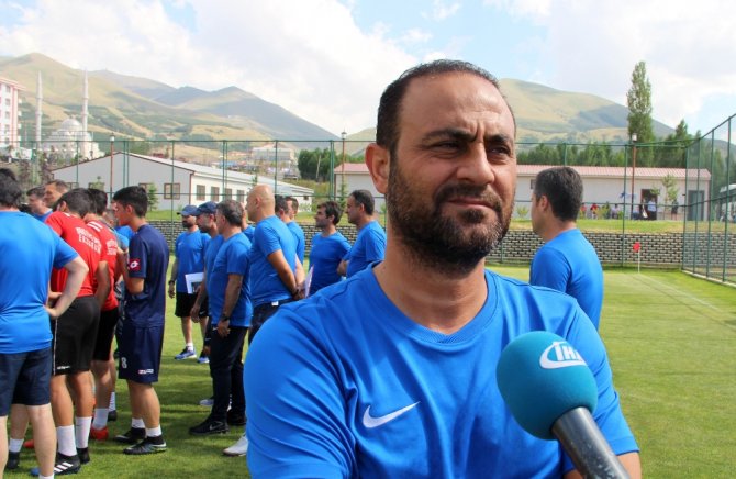 Hasan Şaş Uefa Pro Lisans Kursunda