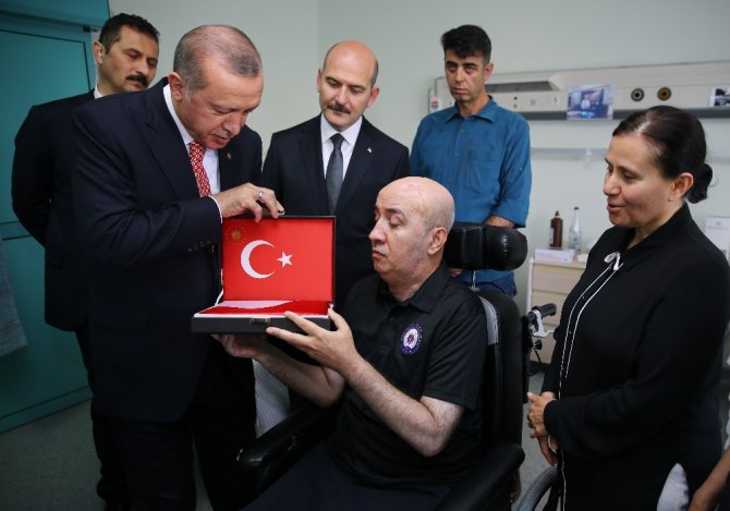 Erdoğan’dan Darbeciler Tarafından Vurulan Aslan’a Ziyaret