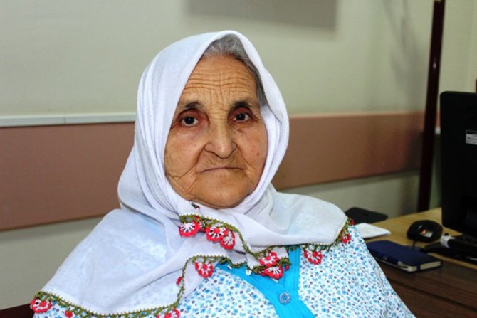 Karnından Çıkan Doktorları Bile Şok Etti