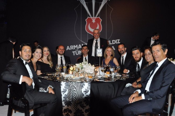 Beşiktaş, Şampiyonluğu Balo İle Kutladı