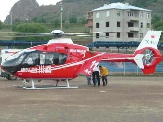 Ambulans Helikopter 9 Yılda 883 Vaka İçin Bin 560 Saat Havada Kaldı