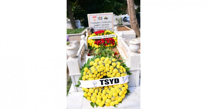 Turgay Şeren Mezarı Başında Anıldı