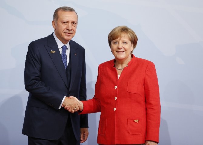 Merkel G-20’ye Gelen Liderleri Karşıladı