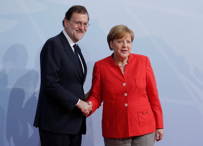 Merkel G-20’ye Gelen Liderleri Karşıladı