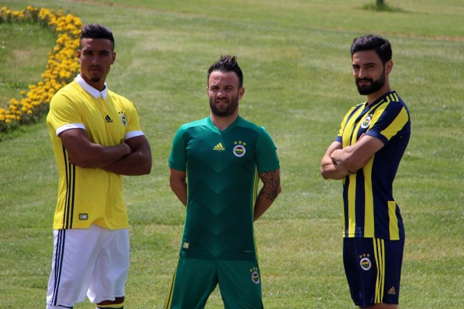 Fenerbahçe’nin Forma Tanıtımı Yapıldı