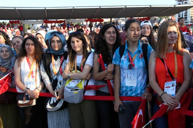 Olimpiyat Ateşi Samsun’da Yanmaya Başladı