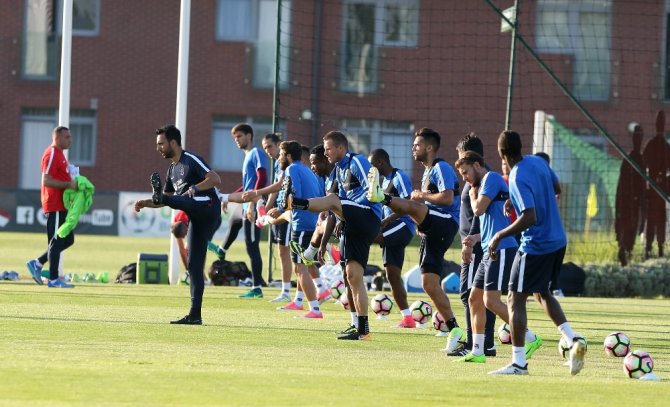 Trabzonspor Günü 3 İdman Yaparak Tamamladı