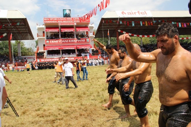 Başpehlivanlar Kırkpınar’da Farklı Kispet Giyemeyecek