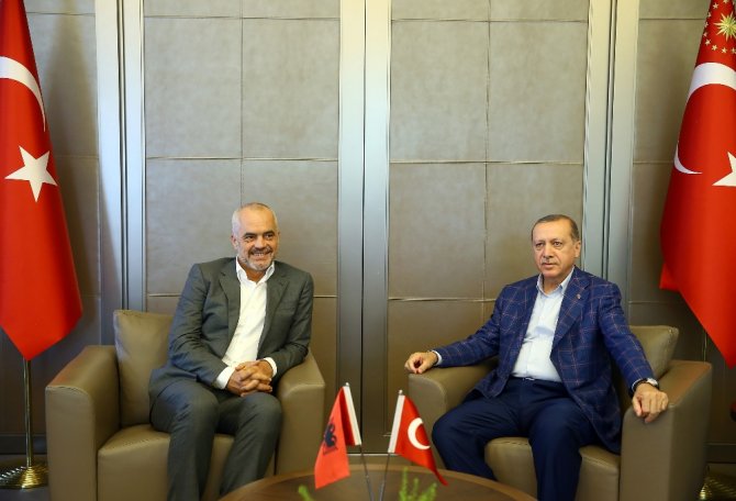 Erdoğan Arnavutlu Başbakanı Rama’yı Kabul Etti