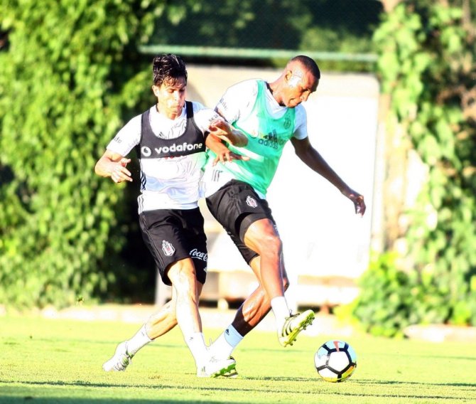 Beşiktaş 4 Eksikle Çalıştı