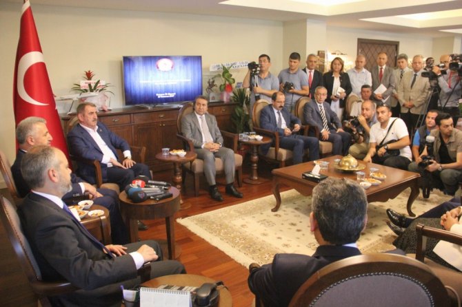 Bakan Arslan: Gençleri İyi Yetiştiremiyorsanız…
