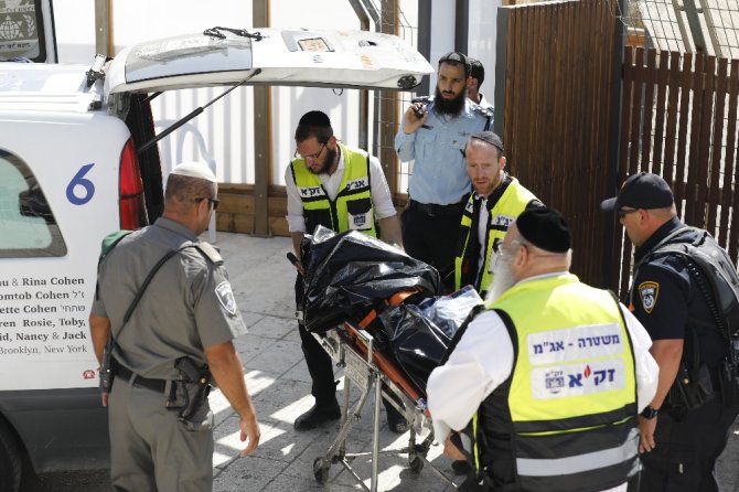 İsrail Polisi 3 Filistinliyi Öldürdü