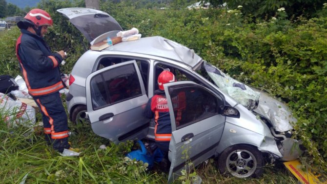 Sakarya’da Trafik Kazası: 1 Ölü 3 Yaralı