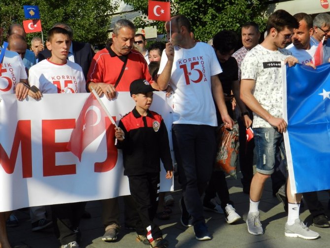 Kosova Türkiye İçin Yürüdü