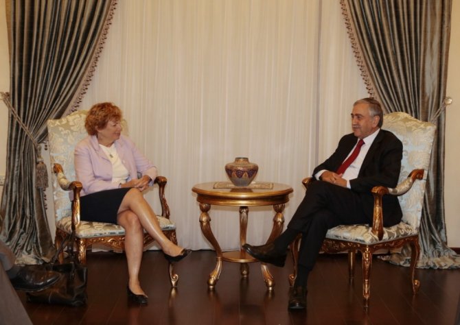 Akıncı, Abd’li Ve Alman Büyükelçileri Kabul Etti