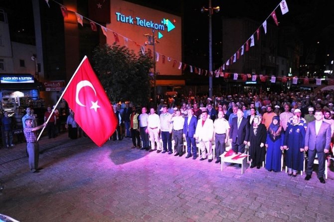Artvin’de 15 Temmuz Demokrasi Ve Milli Birlik Günü Etkinlikleri Sona Erdi