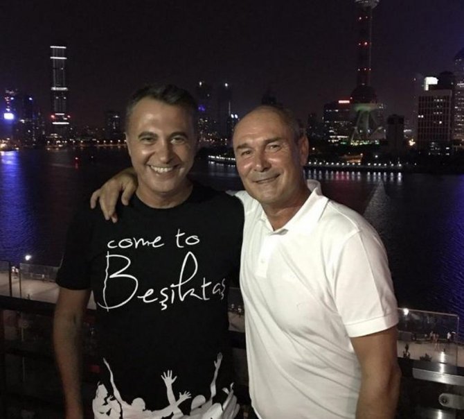 Fikret Orman’ı Guangzhou’da Taraftarlar Karşıladı