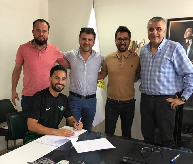 Akhisar Belediyespor’a Portekizli Sol Kanat