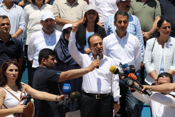 Hdp Grup Toplantısını Diyarbakır’da Yaptı