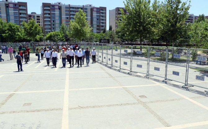 Hdp Grup Toplantısını Diyarbakır’da Yaptı