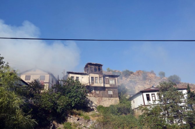 Ankara’da Yangın: 4 Yaralı