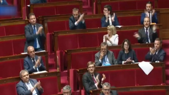 Fransa Meclisinde Yasa Tasarısı Tepkisi