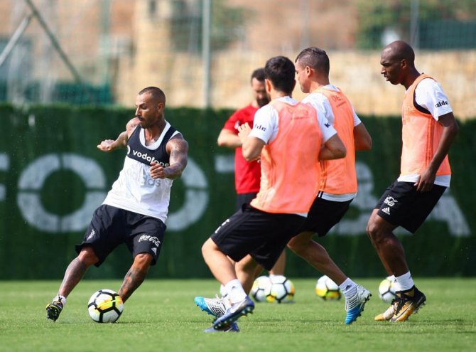 Beşiktaş İspanya’da Hazırlıklarını Sürdürüyor