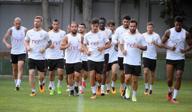 Galatasaray Yeni Sezon Hazırlıklarını Sürdürdü
