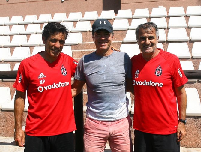 Beşiktaş’ta İki Rekortmen Bir Araya Geldi