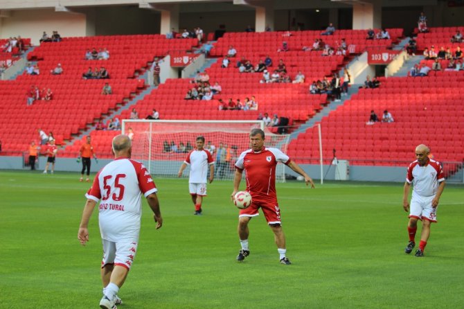 Bir Stadın Daha Açılışı Yapıldı
