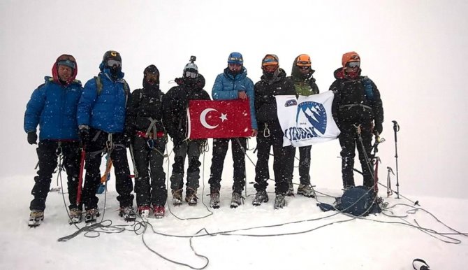Aynı Günde İki Mevsim Yaşadılar