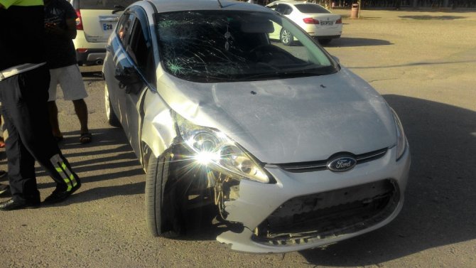 Otomobilin Çarptığı 2 Kadın Ağır Yaralandı