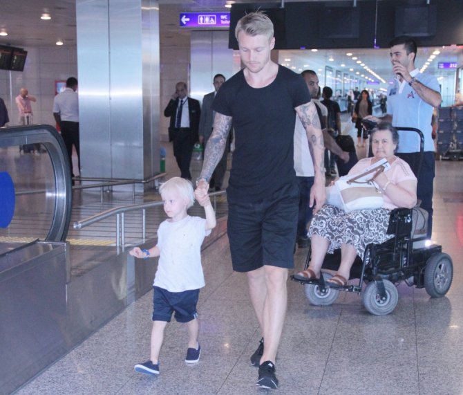 Kjaer İstanbul’dan Ayrıldı