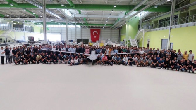 Erdoğan’dan Milli İha Tesislerini Ziyaret Etti