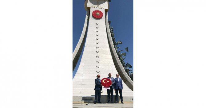 Trabzonspor’dan Anıtkabir’i Ve 15 Temmuz Şehitler Anıtı’nı Ziyareti