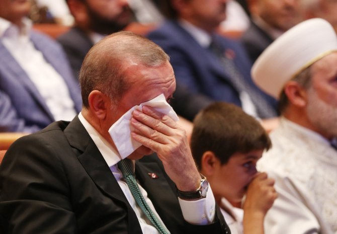 Erdoğan O Mektup Karşısında Gözyaşlarını Tutamadı
