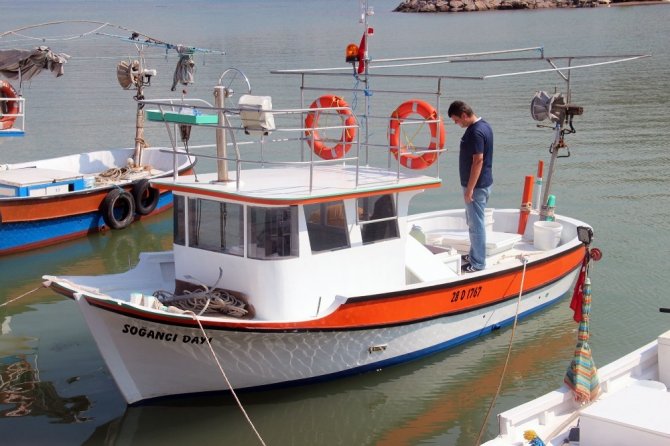 Giresun’da Teknesiyle Açılan Balıkçı Kayboldu