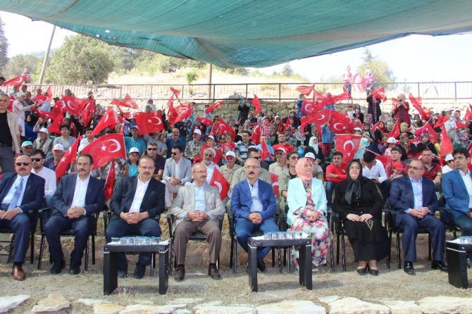 "Güçlü Türkiye Yolunda Milletimize Kimse Engel Olamayacak"
