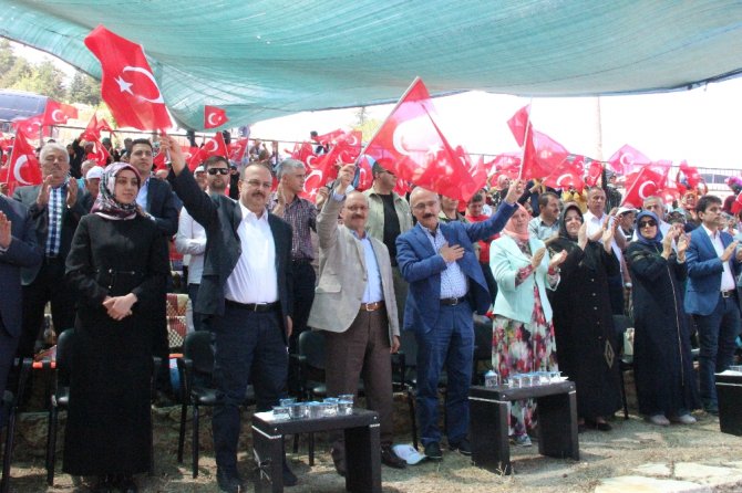 "Güçlü Türkiye Yolunda Milletimize Kimse Engel Olamayacak"