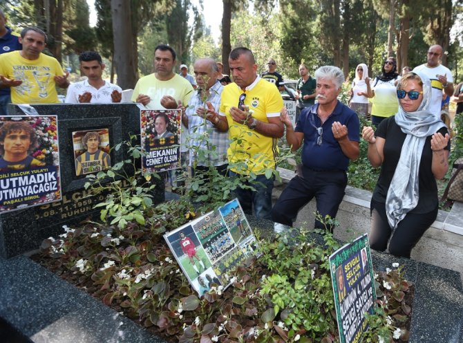 Selçuk Yula Kabri Başında Anıldı