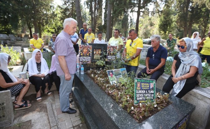 Selçuk Yula Kabri Başında Anıldı