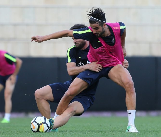 Osmanlıspor Günü Çift Antrenmanla Tamamladı