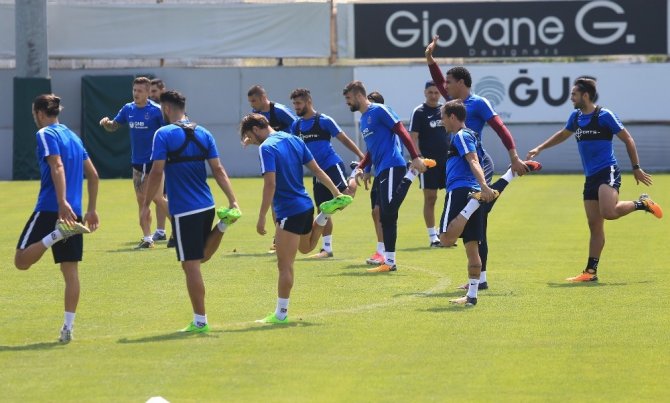 Trabzonspor, Atiker Konyaspor Maçı Hazırlıklarını Sürdürdü