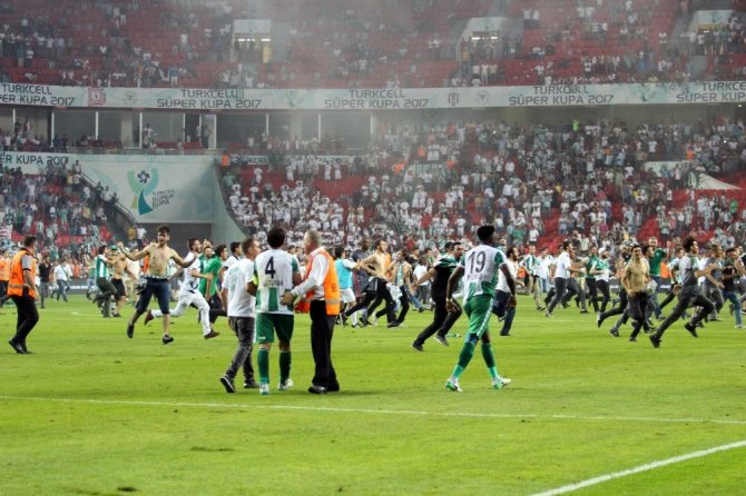 Beşiktaş Ve Konyaspor’un Cezaları Belli Oldu